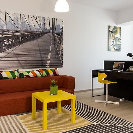 Studio R By Mrg Apartments Bucarest Extérieur photo
